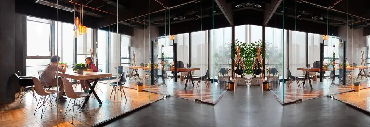 Iluminación y calefacción personal que te sigue en la oficina
