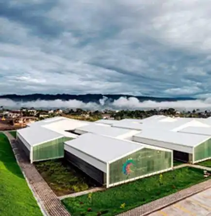 Pm, Mt healthcare architecture, hospital en Puy
